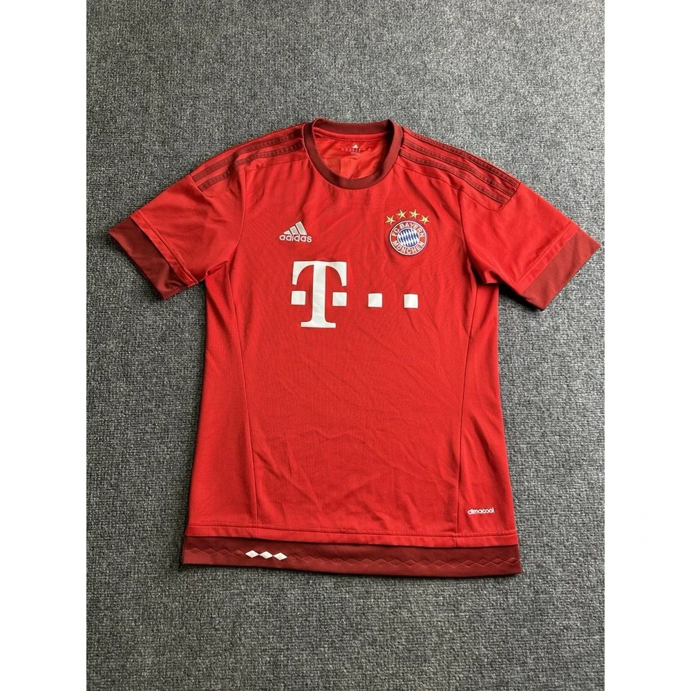Mens 2015-16 Adidas Bayern Munich Home Soccer Jersey Red, Size S
